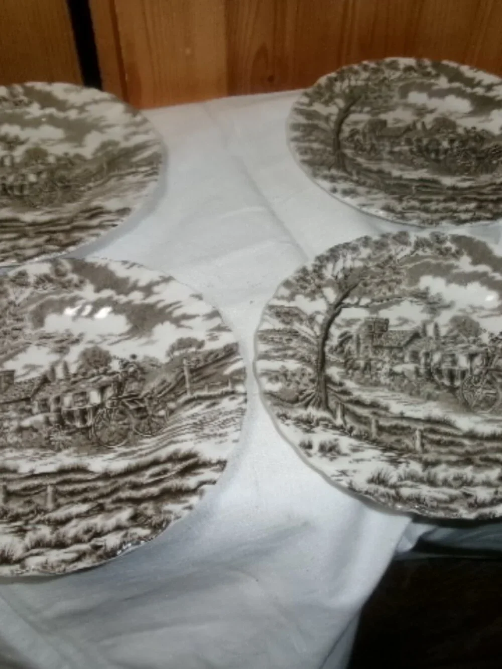 Vtg Royal Mail fine Ironstone bread plates 6 in lot of 4 sweet vintage - Picture 2 of 4